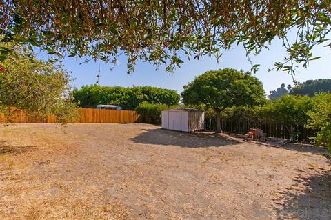 1064 Olive Ave, Vista, CA 92083 photo 23
