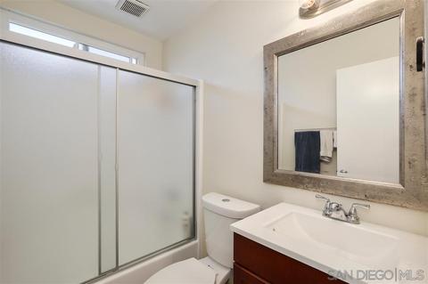 4748 Canterbury Ct, Oceanside, CA 92056 photo 12