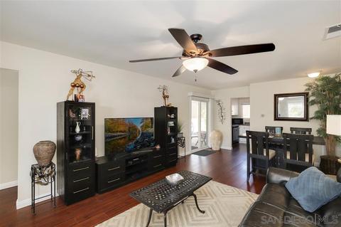 4748 Canterbury Ct, Oceanside, CA 92056 photo 3