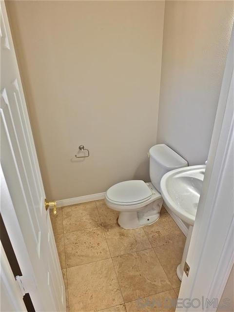 1021 E Claiborne, Long Beach, CA 90807 photo 18