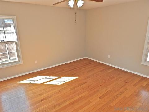 1021 E Claiborne, Long Beach, CA 90807 photo 14