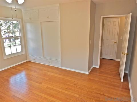 1021 E Claiborne, Long Beach, CA 90807 photo 13