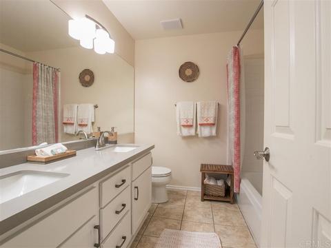 568 Edgewater Ave, Oceanside, CA 92057 photo 14