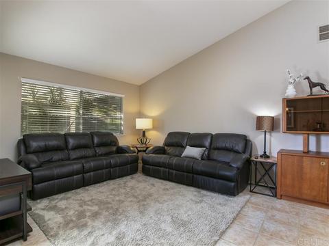 568 Edgewater Ave, Oceanside, CA 92057 photo 9