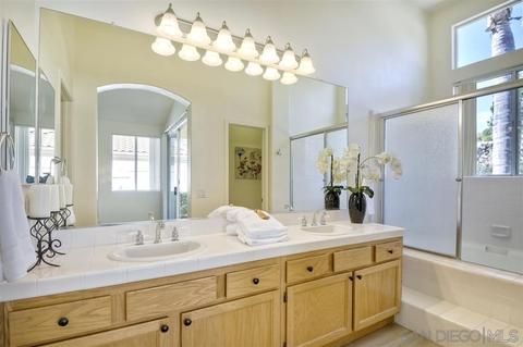 4904 Bella Collina St, Oceanside, CA 92056 photo 20