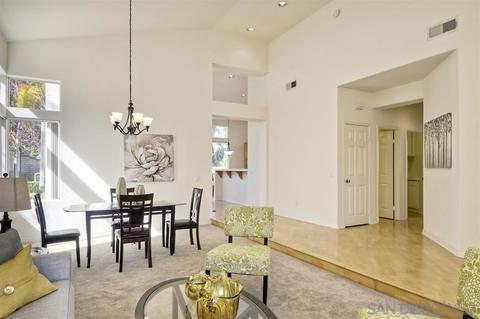 4904 Bella Collina St, Oceanside, CA 92056 photo 5
