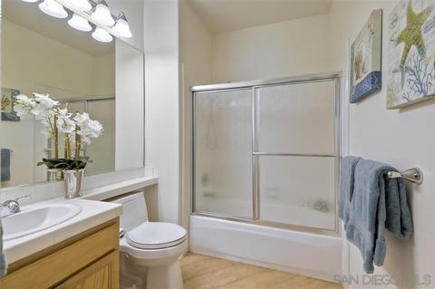 4904 Bella Collina St, Oceanside, CA 92056 photo 14