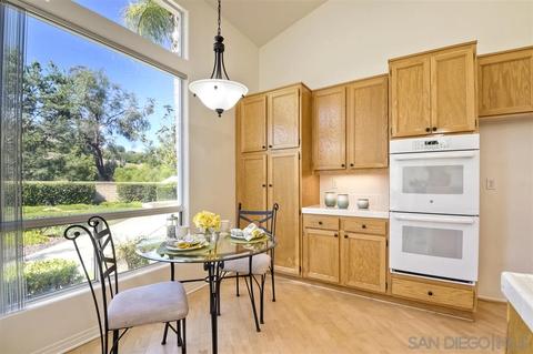 4904 Bella Collina St, Oceanside, CA 92056 photo 10