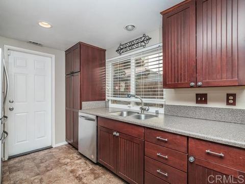 2150 N Iris Ln, Escondido, CA 92026 photo 9