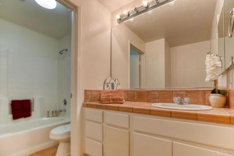 1864 Opaline Pl #426, Chula Vista, CA 91913 photo 18