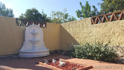 1284 Cypress Dr, Vista, CA 92084 photo 4