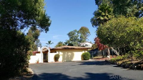 1284 Cypress Dr, Vista, CA 92084 photo 1