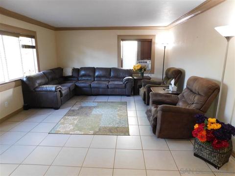 269 Green Ave, Escondido, CA 92025 photo 2