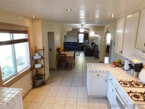 269 Green Ave, Escondido, CA 92025 photo 4