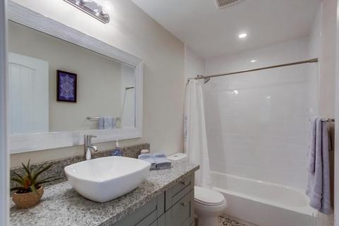 10725 Itzamna Dr, La Mesa, CA 91941 photo 18