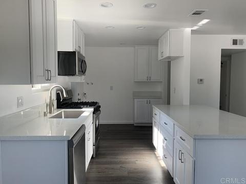 343 Magdalena Dr, Oceanside, CA 92057 photo 2