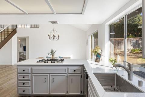 2633 Abedul St, Carlsbad, CA 92009 photo 4