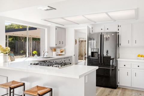 2633 Abedul St, Carlsbad, CA 92009 photo 3
