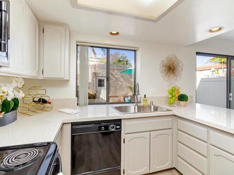 6943 Peach Tree Rd, Carlsbad, CA 92011 photo 10