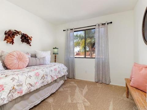 6943 Peach Tree Rd, Carlsbad, CA 92011 photo 14