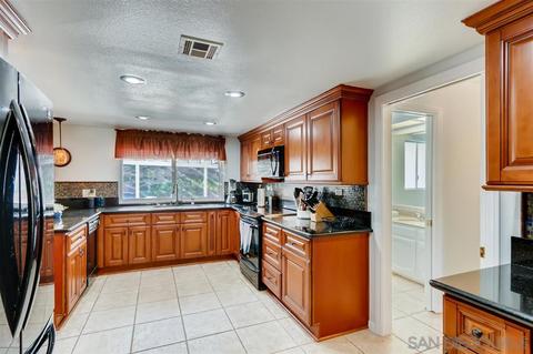 4154 Mars Way, La Mesa, CA 91941 photo 8