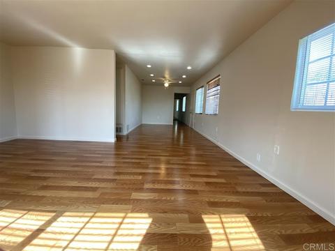 4216 Thomas St, Oceanside, CA 92056 photo 4