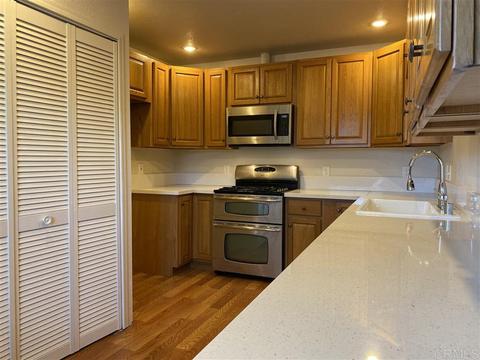 4216 Thomas St, Oceanside, CA 92056 photo 9