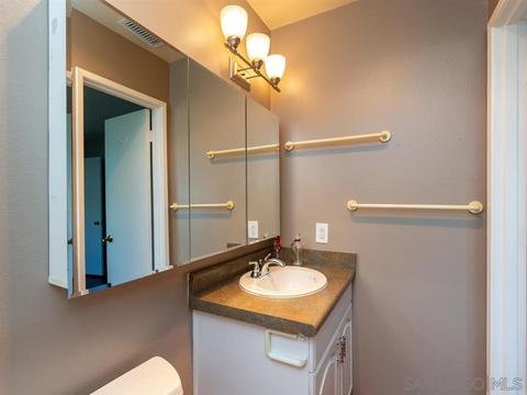 3577 Pear Blossom Dr, Oceanside, CA 92057 photo 12