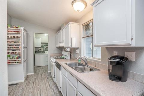 256 Editha Dr, El Cajon, CA 92019 photo 11