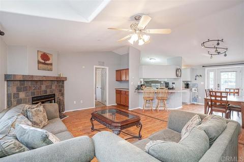 256 Editha Dr, El Cajon, CA 92019 photo 4