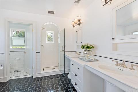 1288 Silverado St, La Jolla, CA 92037 photo 16