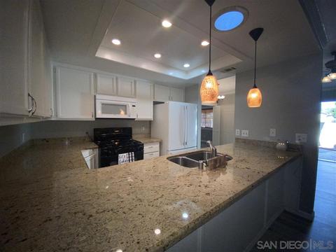 235 Flame Tree Pl, Oceanside, CA 92057 photo 5