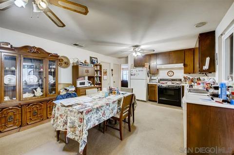 1210 Pine Ave, Carlsbad, CA 92008 photo 9