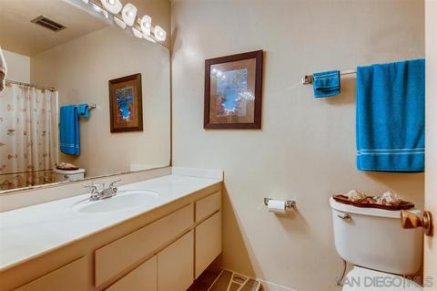 1210 Pine Ave, Carlsbad, CA 92008 photo 21