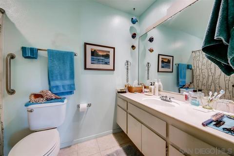 1210 Pine Ave, Carlsbad, CA 92008 photo 18
