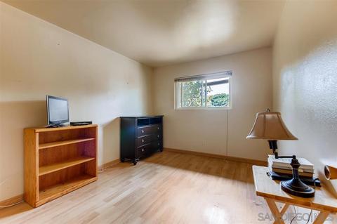 1210 Pine Ave, Carlsbad, CA 92008 photo 20