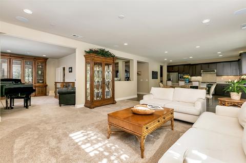 507 Machado W, Vista, CA 92083 photo 3