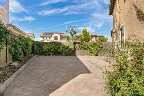 507 Machado W, Vista, CA 92083 photo 20