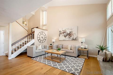 6537 Caminito Catalan, La Jolla, CA 92037 photo 9