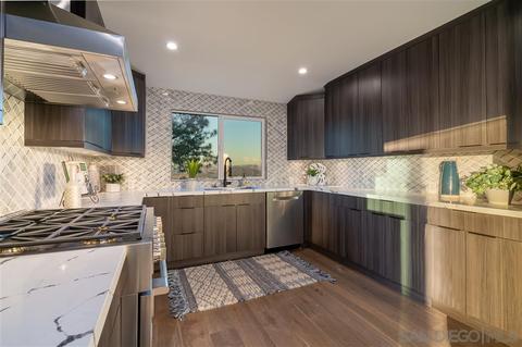 9810 Alto Dr, La Mesa, CA 91941 photo 3