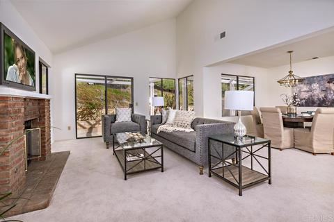 6824 Watercourse, Carlsbad, CA 92011 photo 3