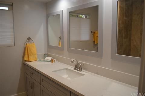 1030 Eucalyptus Ave, Vista, CA 92084 photo 14