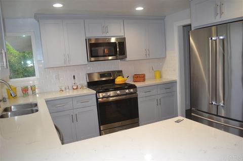 1030 Eucalyptus Ave, Vista, CA 92084 photo 5