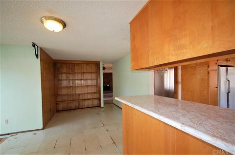 2515 Pahvant St, Oceanside, CA 92054 photo 8