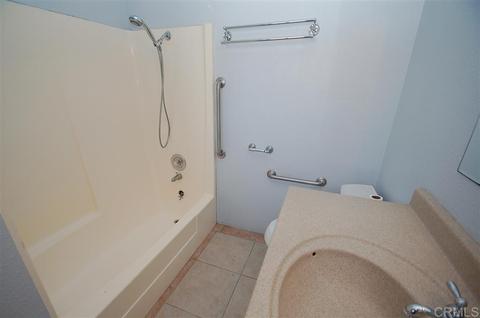 2515 Pahvant St, Oceanside, CA 92054 photo 14