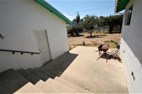 2515 Pahvant St, Oceanside, CA 92054 photo 19