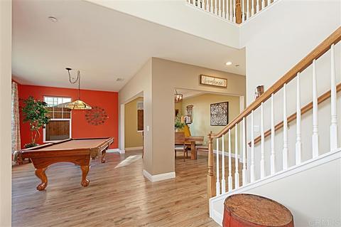 158 Kaden Ct, Fallbrook, CA 92028 photo 2