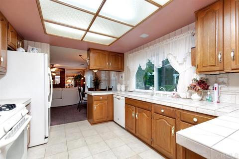 2229 Runabout Pl, El Cajon, CA 92019 photo 8