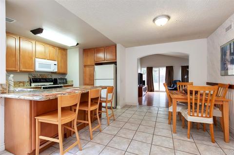2086 Darlington Ct, El Cajon, CA 92019 photo 9