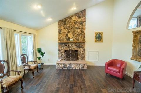 9336 Edgewood Dr, La Mesa, CA 91941 photo 6